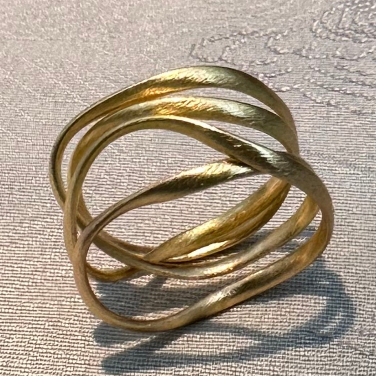 Flair ring i 18kt. guld med 4 viklinger