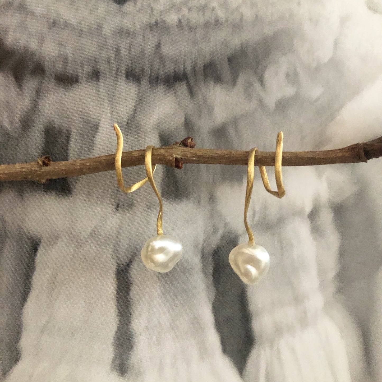 Flair øreringe - 18 kt. guld & South sea keshi perler