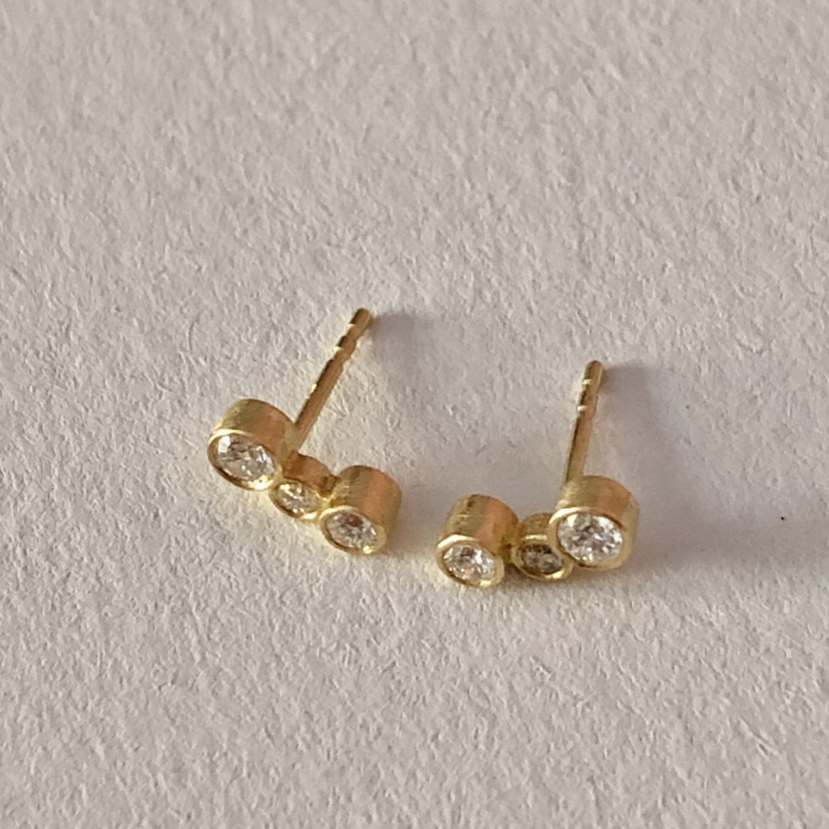 LineUp øreringe i18kt. guld og diamanter